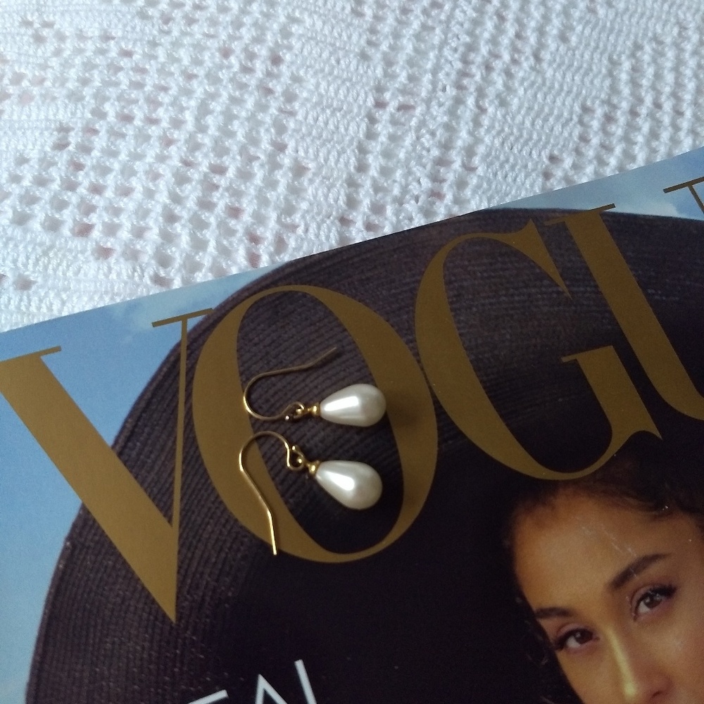 🥂Boutique Drop Earrings from Dublin